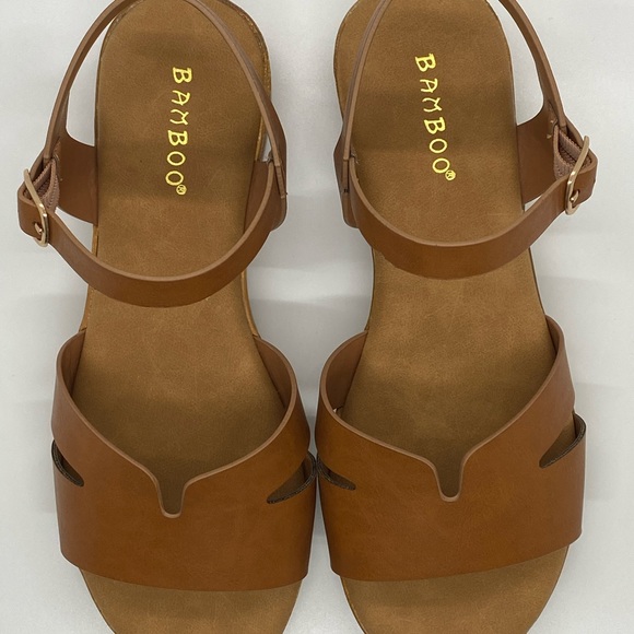 Tan Sandals - Picture 6 of 9